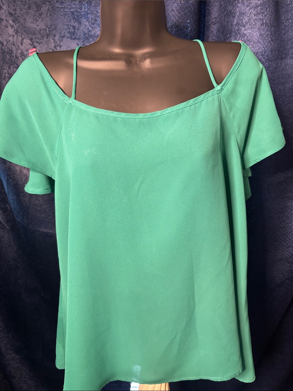 dina be Green Off-Shoulder Flutter Sleeve Blouse